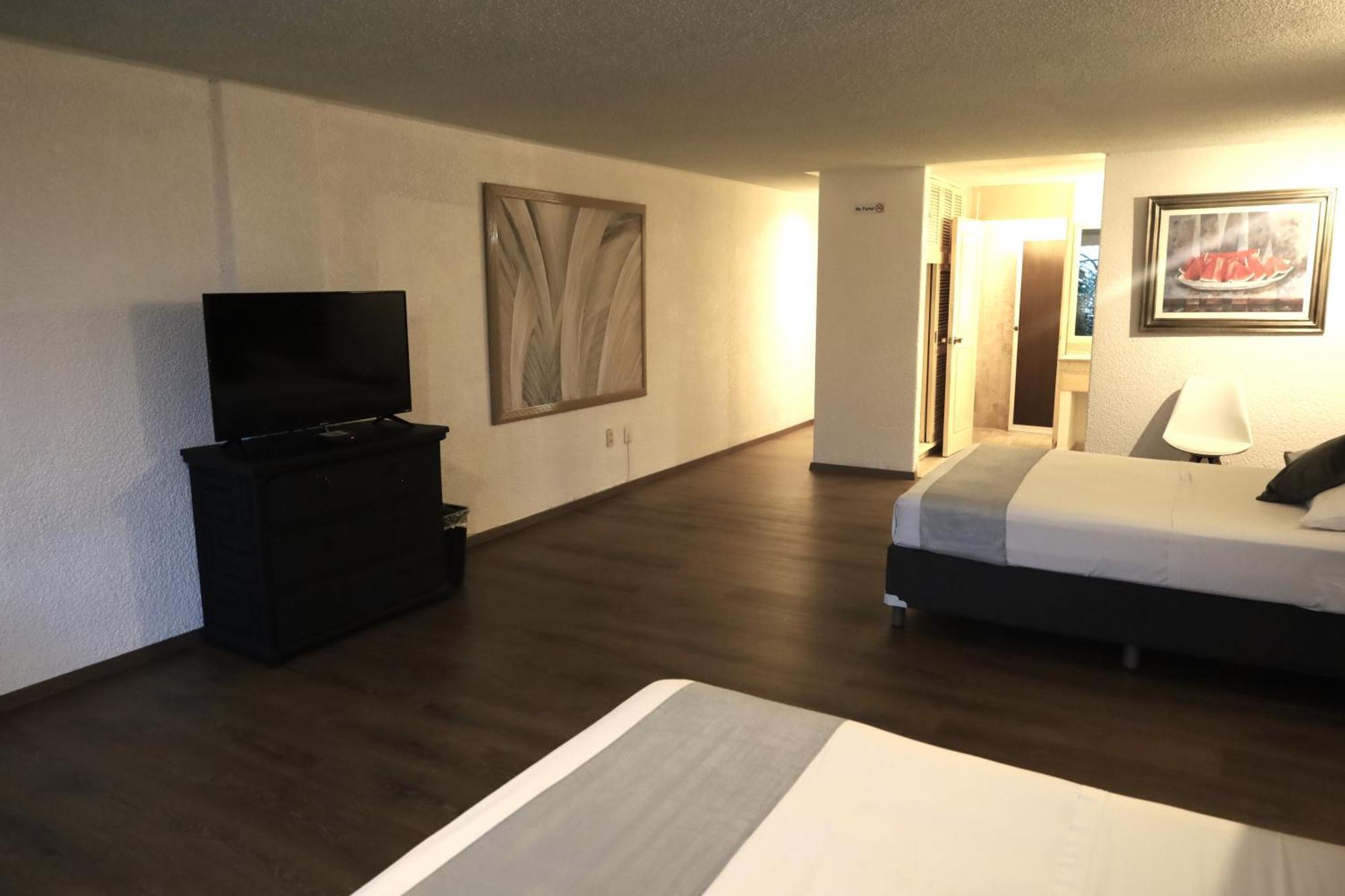 Hotel Grand Vista Cuernavaca Buitenkant foto
