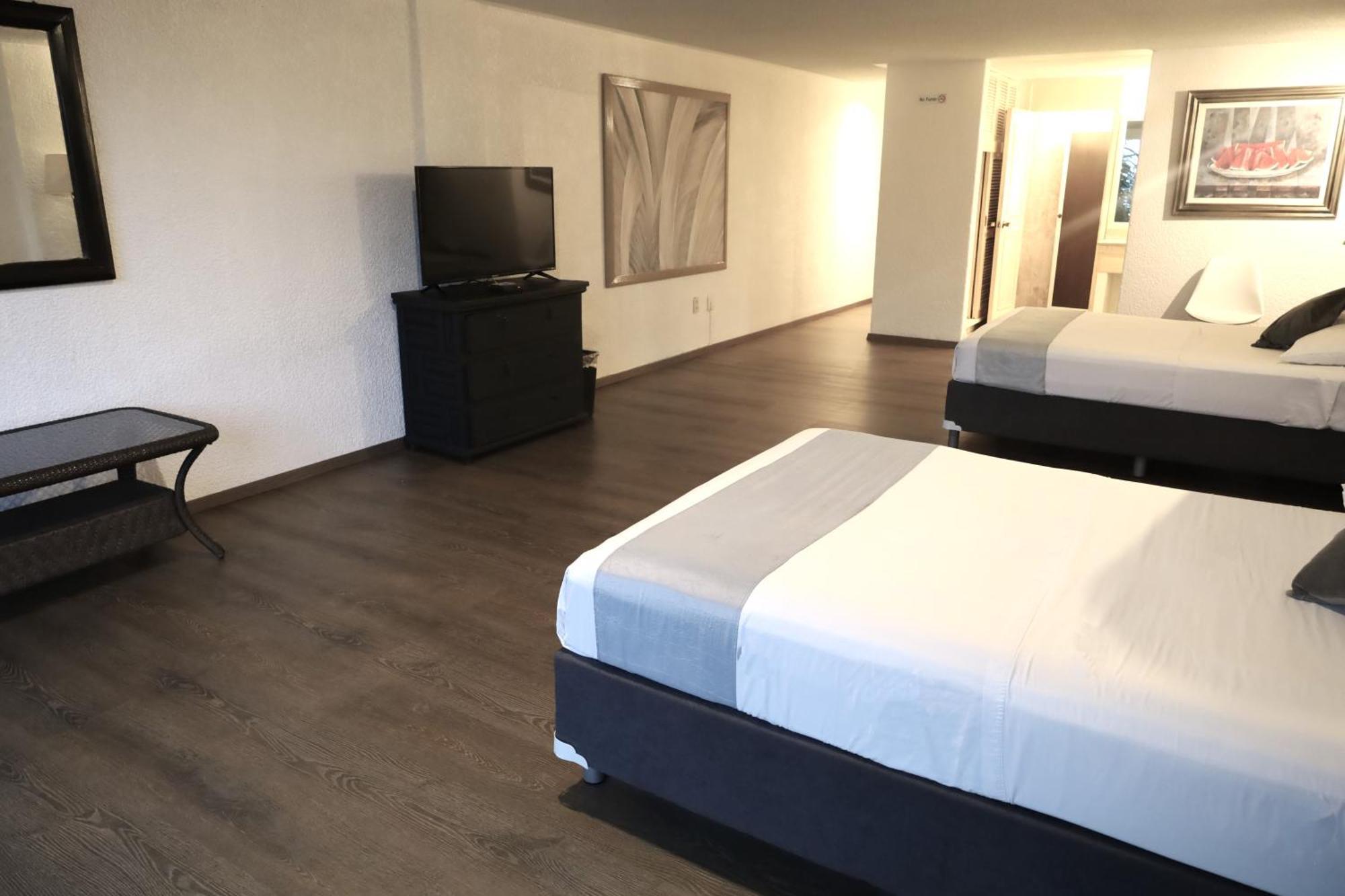 Hotel Grand Vista Cuernavaca Buitenkant foto