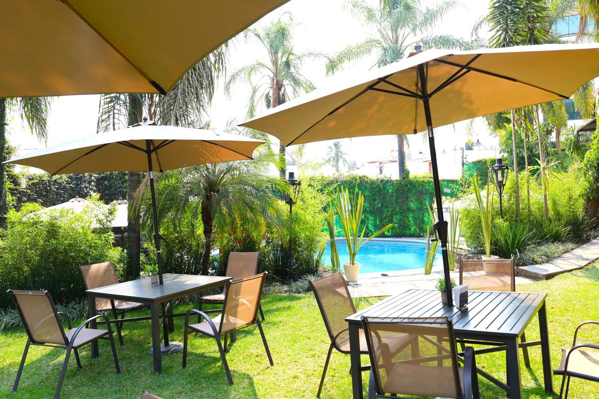Hotel Grand Vista Cuernavaca Buitenkant foto