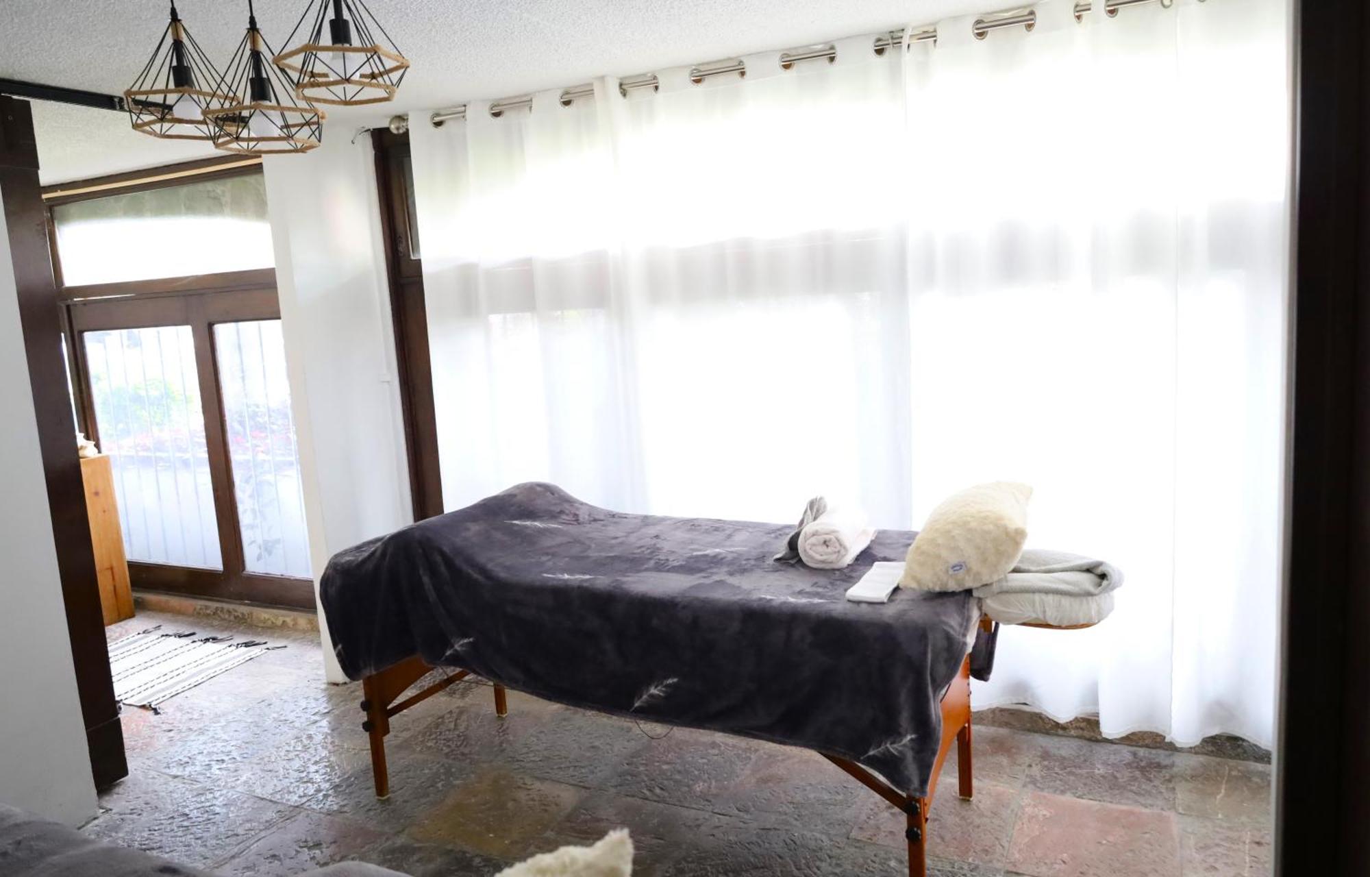 Hotel Grand Vista Cuernavaca Buitenkant foto